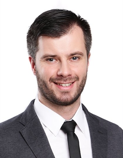 Dr. Marek Magnowski (Doctor Of Chiropractic) • Chiropractor Singapore