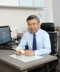 Dr Chew Yoon Chong Winston