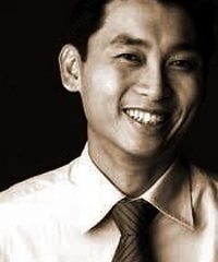 Dr. Kelvin Chew (Sports Medicine Physician)