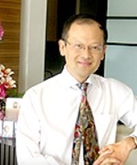 Dr. Roger Heng (Obstetrician & Gynaecologist)