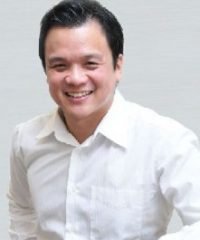 Dr Valentin Low (Aesthetic Doctor)