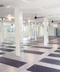 Yoga Inc. (Guillemard)